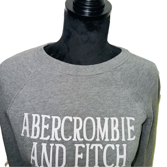 LIKE NEW Abercrombie&Fitch Round Neck Long Sleeve Sweatshirt Women✨ - Picture 4 of 9